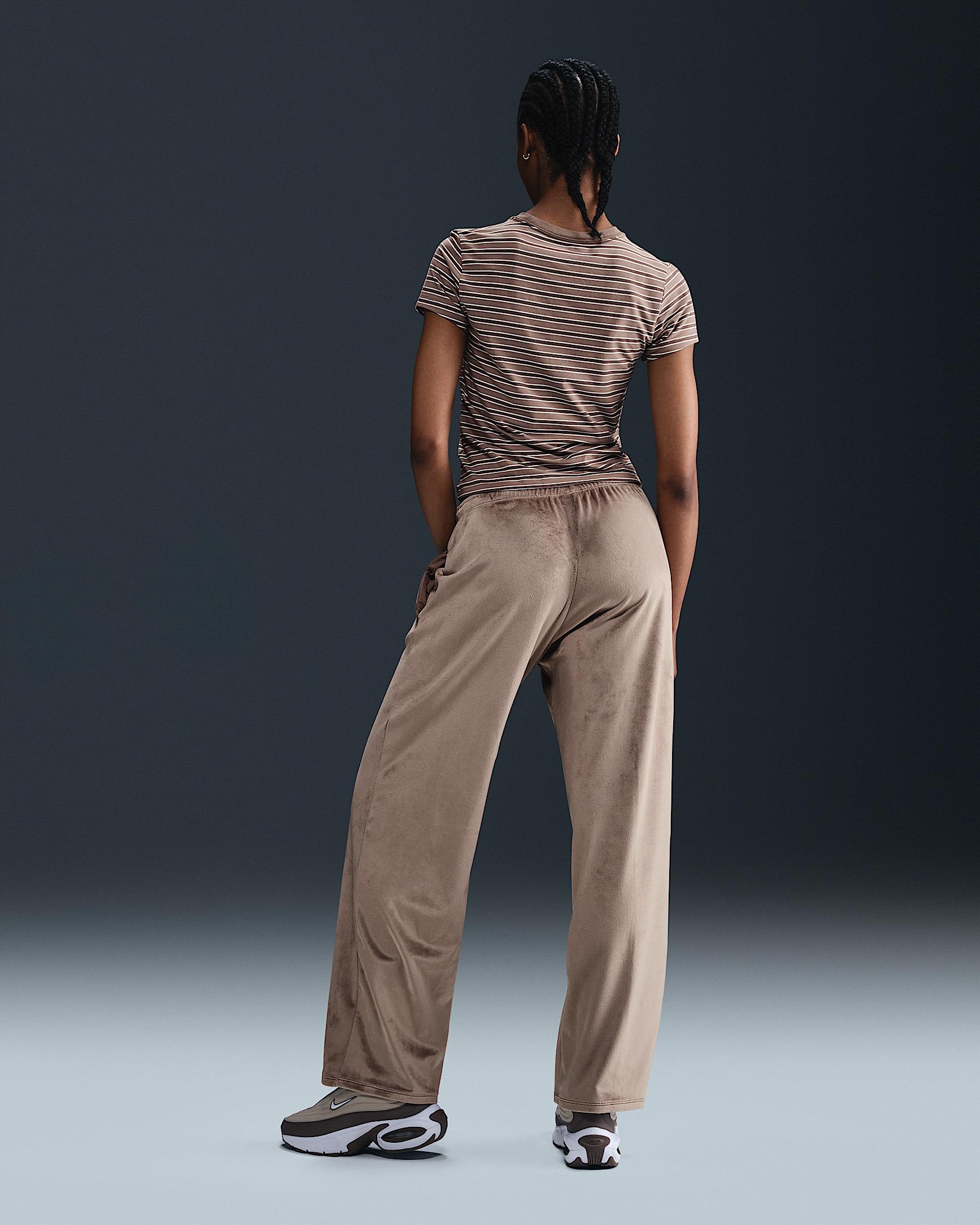 Nike Sportswear Chill Knit Women's Mid-Rise Velour Pants - 4