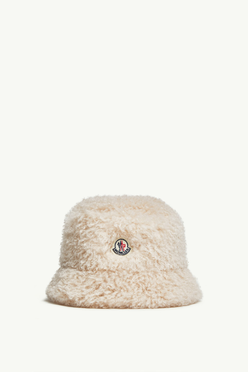 Teddy Bucket Hat 1