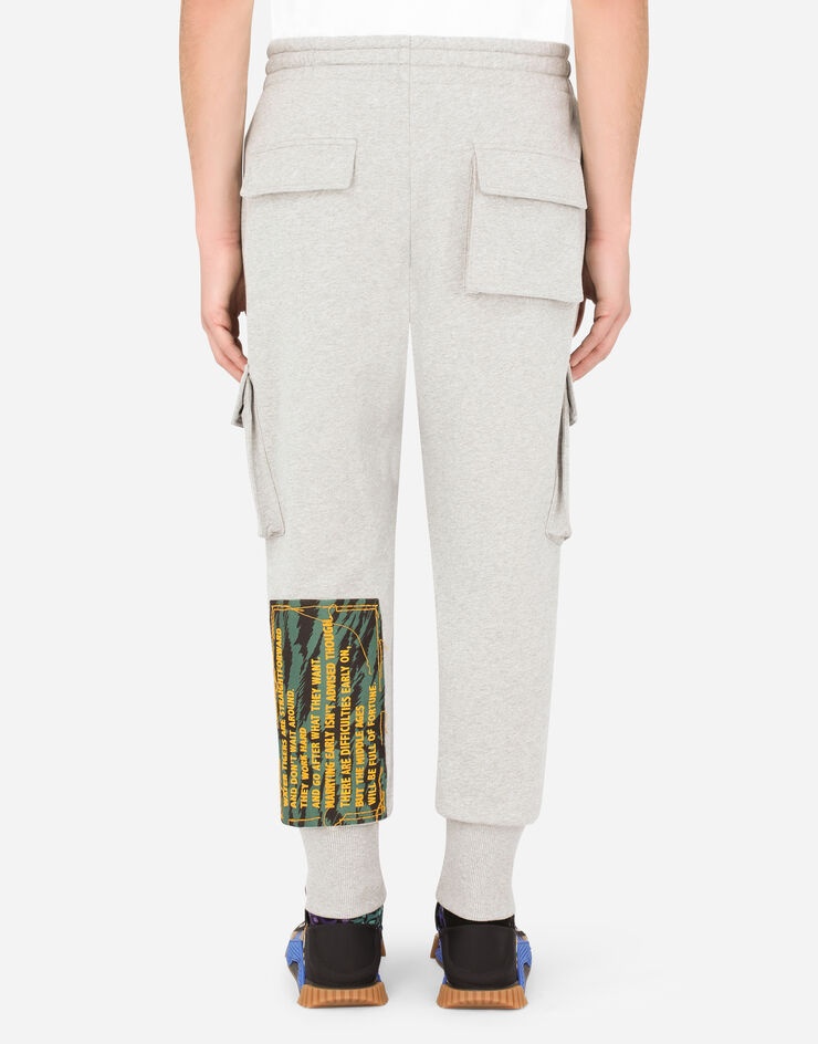 Cargo jogging pants with tiger-print patch - 2