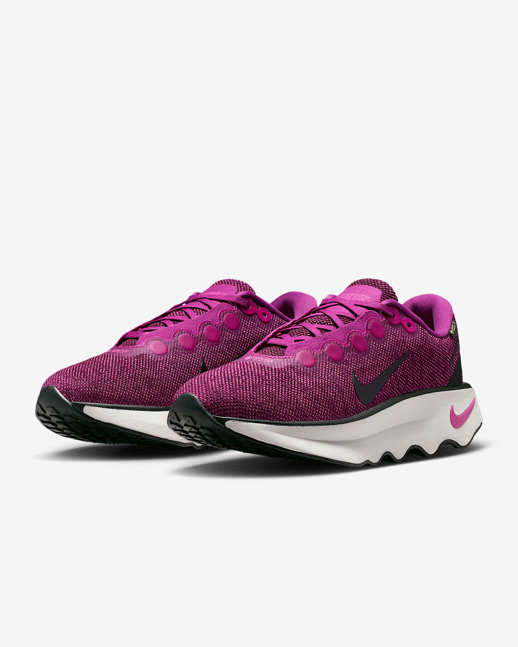 Nike Motiva GORE-TEX Women's Waterproof Walking Shoes - 5