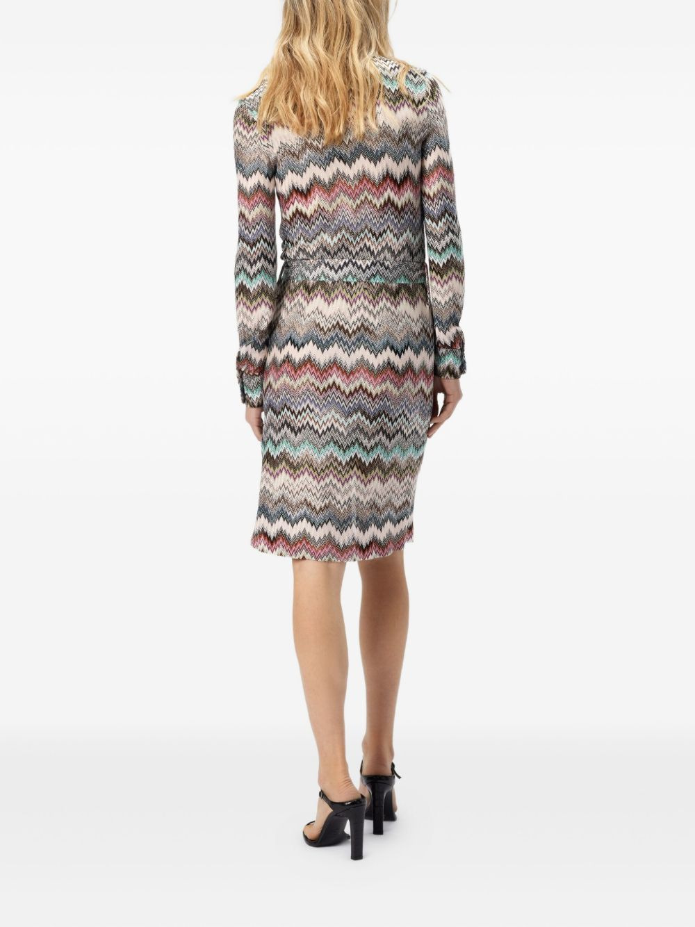chevron-pattern belted midi shirt dress - 3