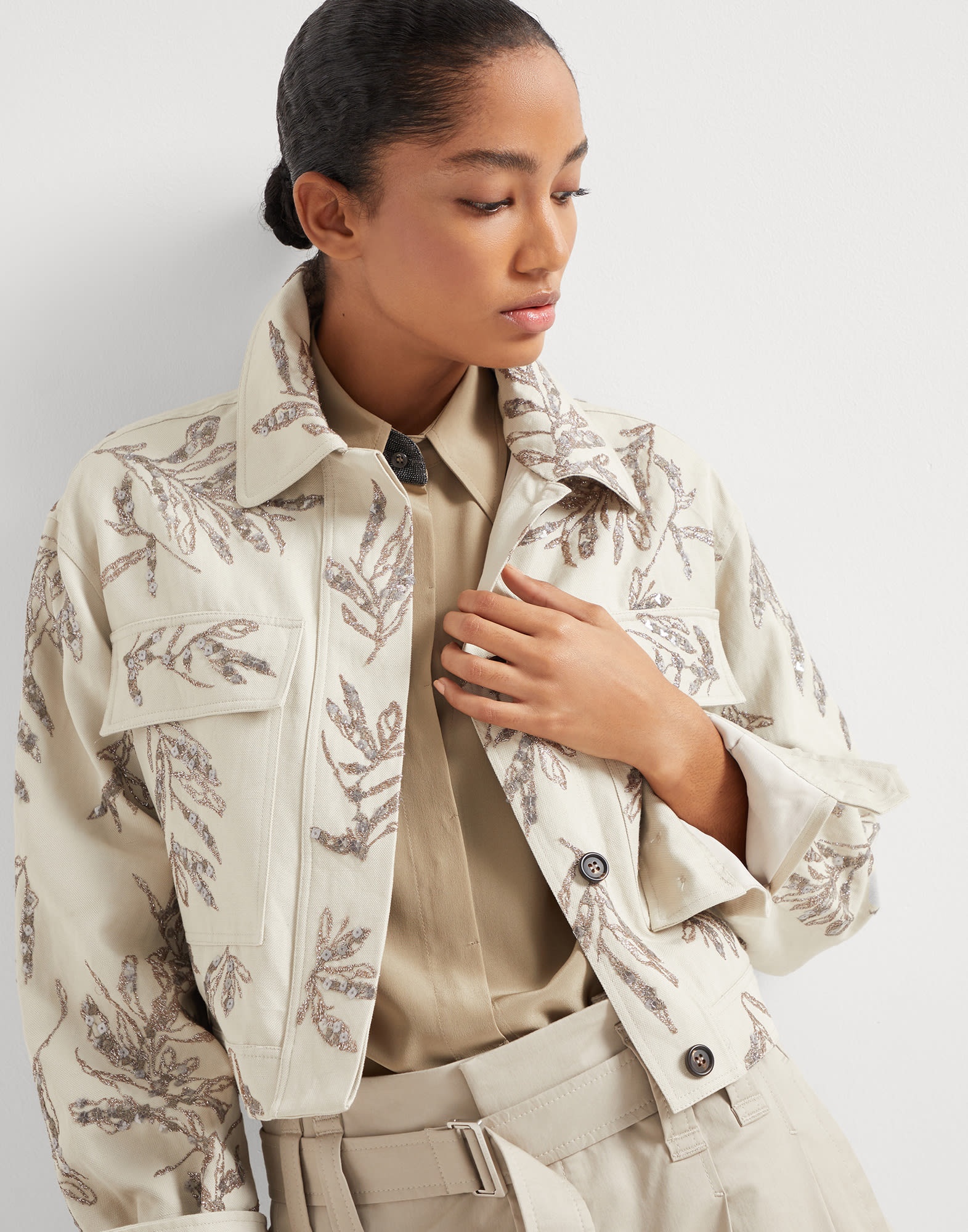 Cotton and linen canvas outerwear jacket with glistening herbarium embroidery - 4