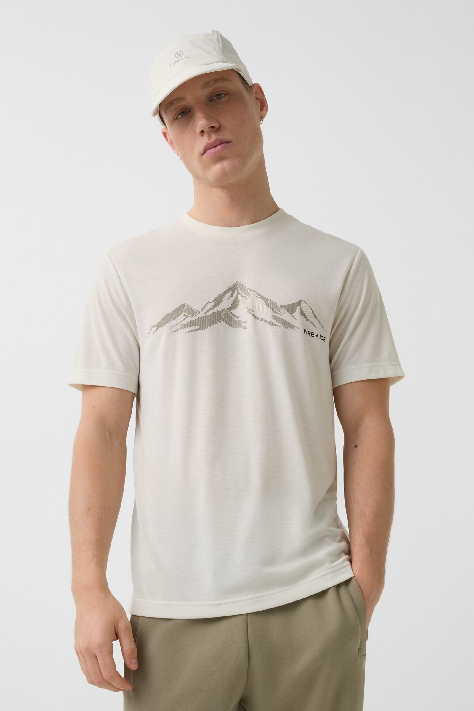 Vito T-shirt in Sand - 2