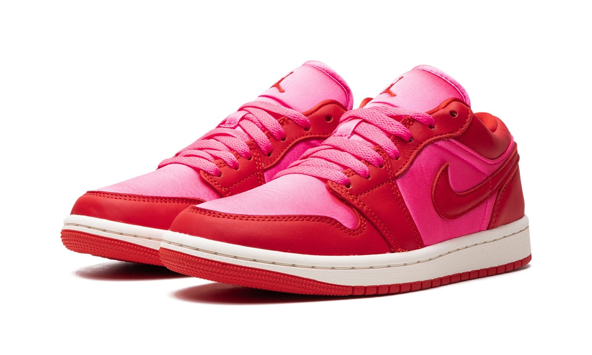 Jordan 1 Low SE WMNS "Pink Blast" - 2