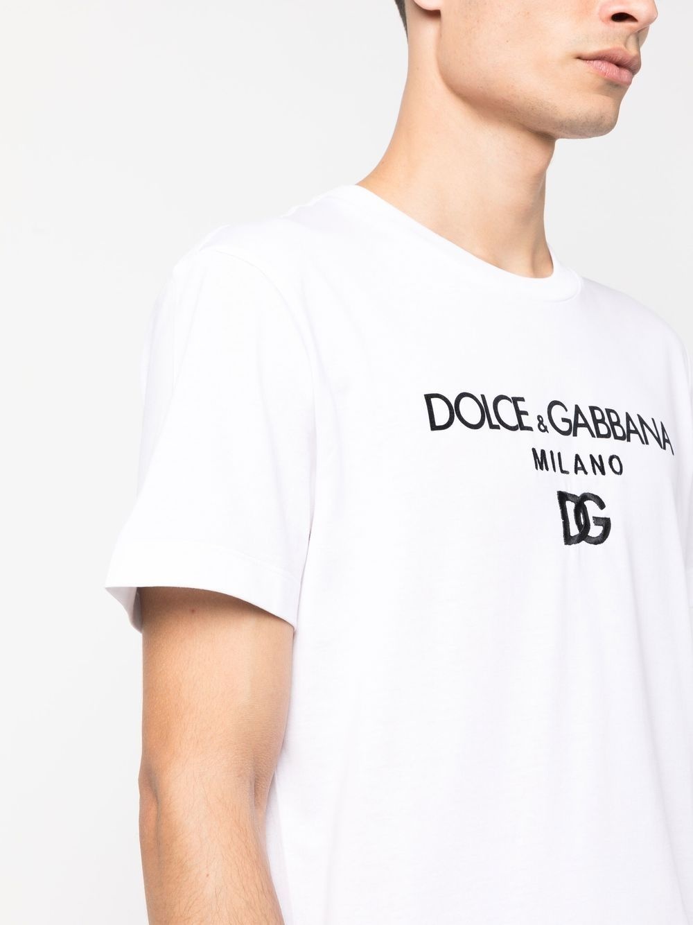DG Essentials logo-embroidered T-shirt - 5