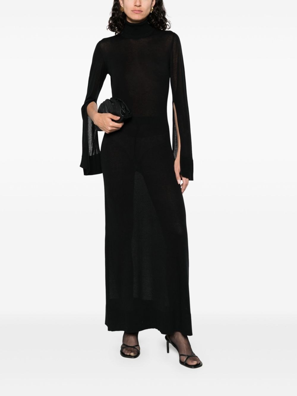 Knitted long dress - 4