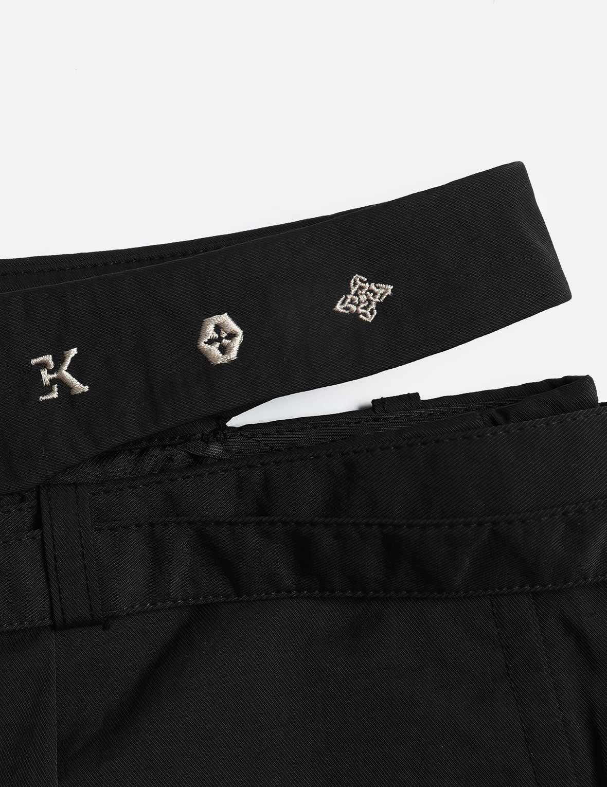 Cut-out Waist Straight-fit Pants - 10