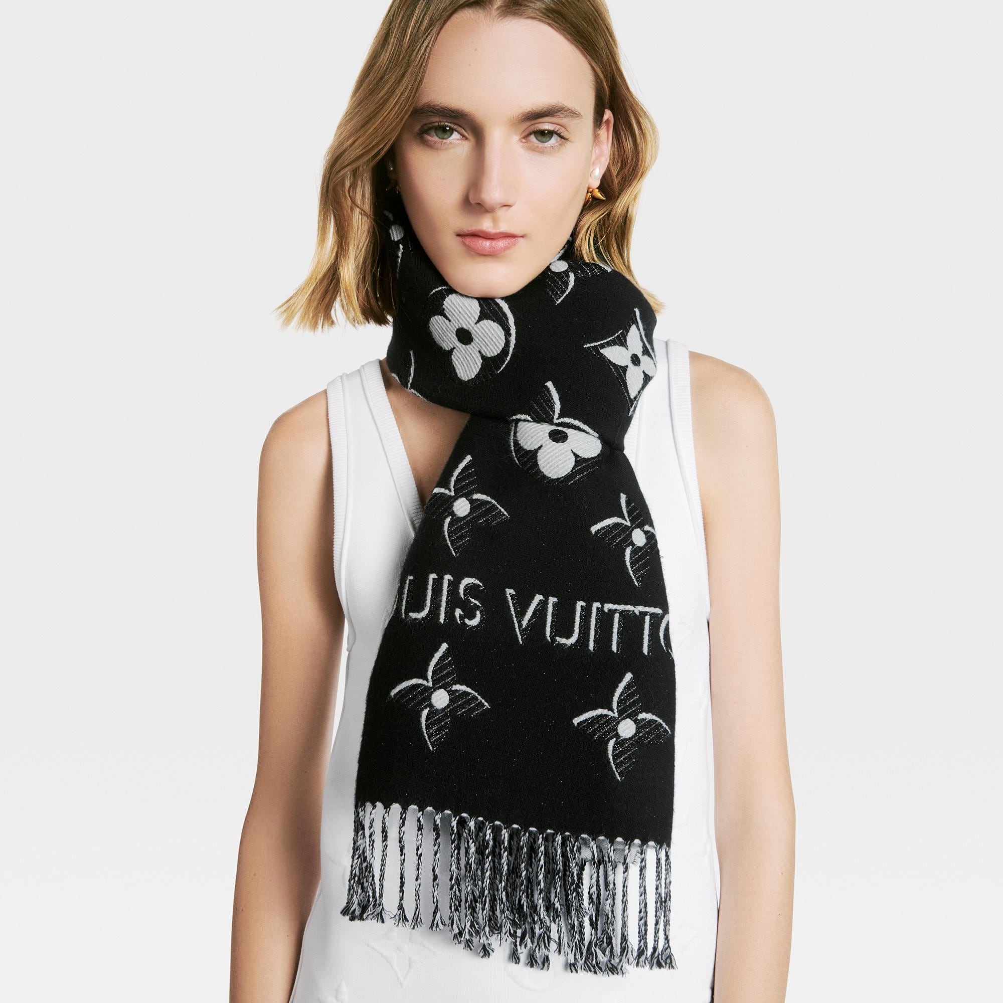 LV Essential Shine Scarf - 6