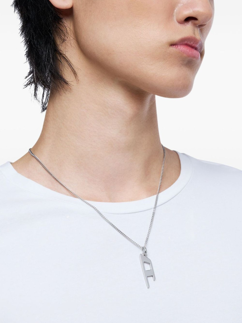 Diesel logo-pendant necklace outlook