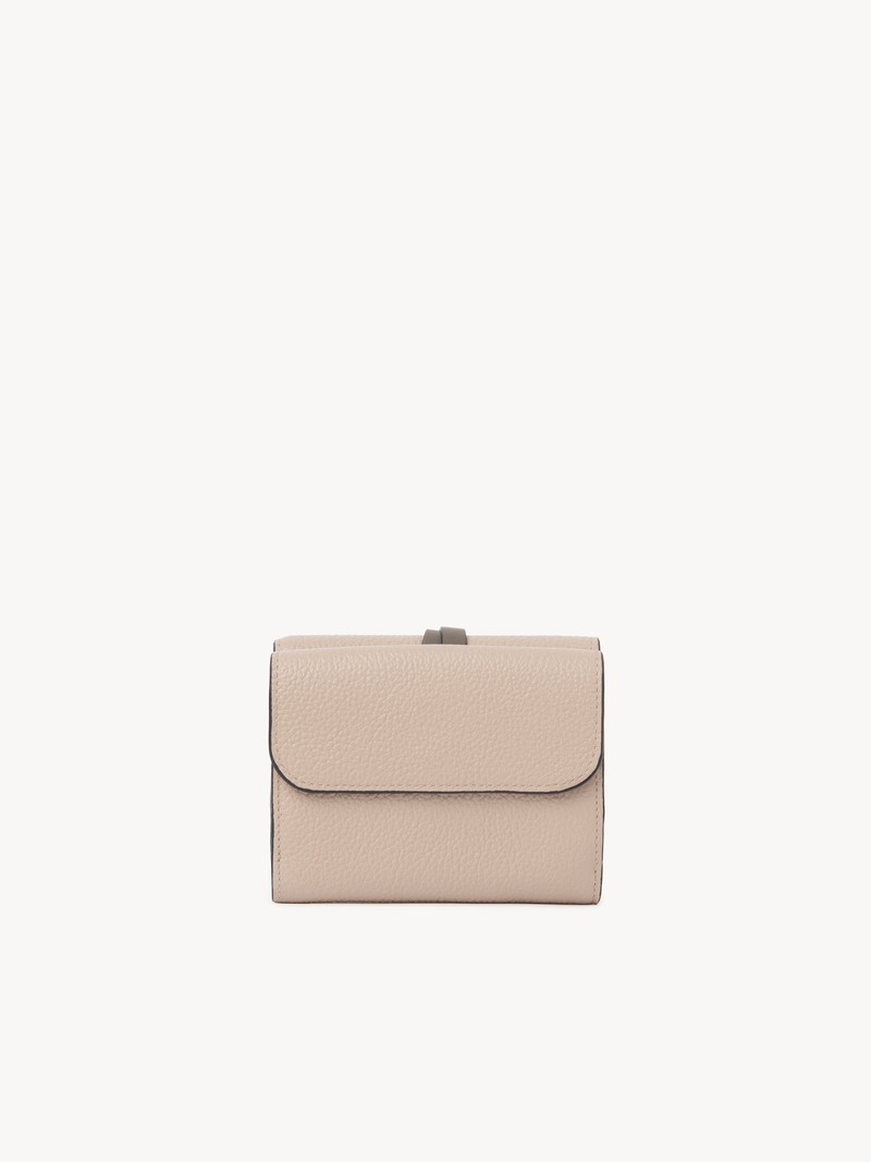 Chloé SMALL ALPHABET TRI-FOLD IN GRAINED LEATHER outlook
