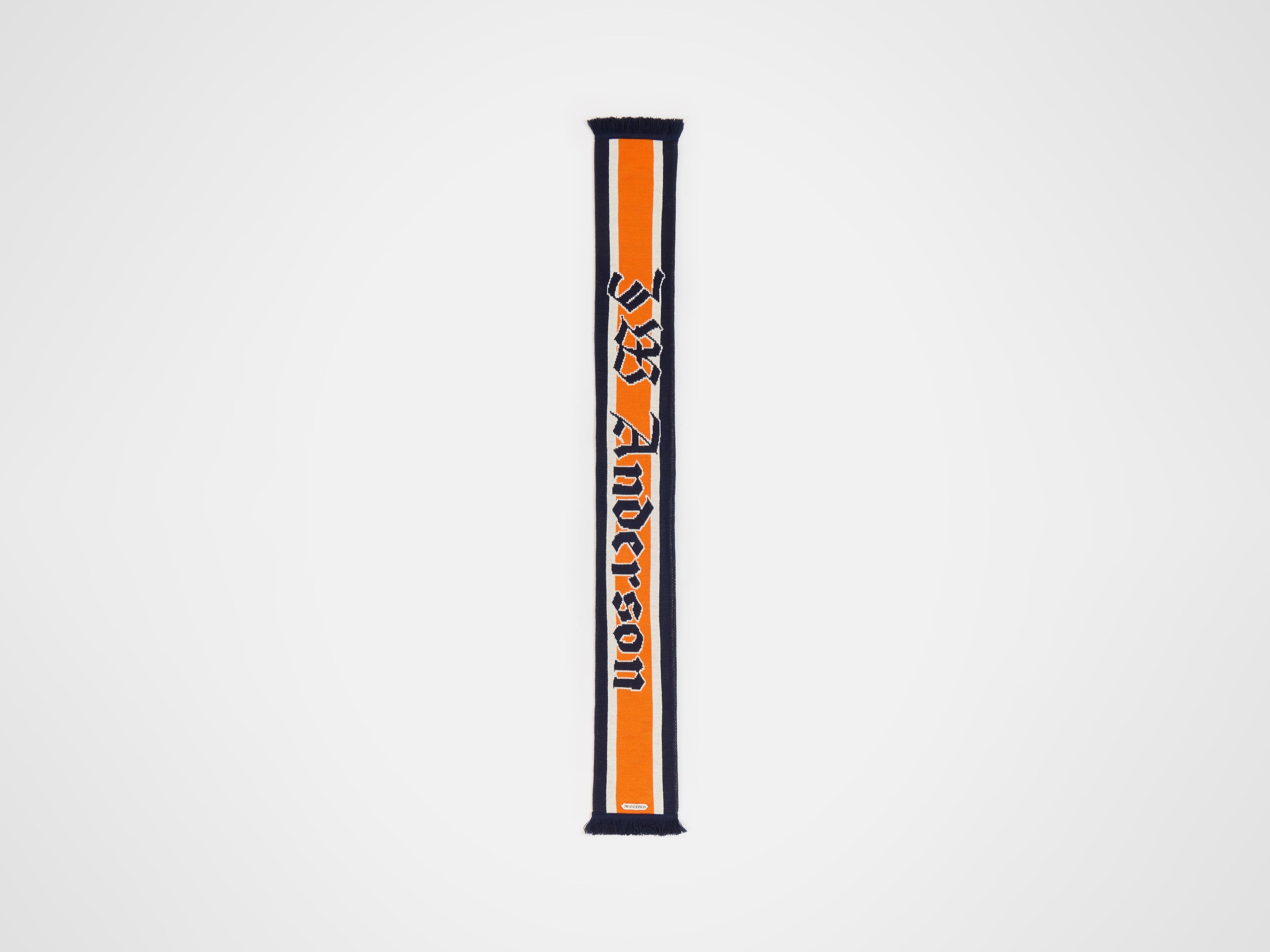 WINNER FOOTBALL KNITTED SCARF - 9