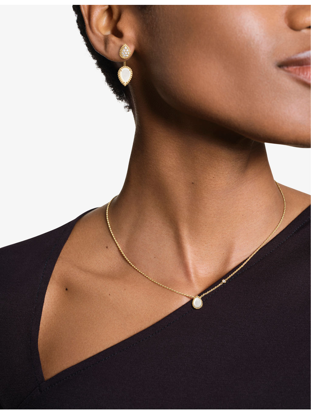 Serpent Bohème 18ct yellow-gold, 0.16ct diamond and mother-of-pearl single earring - 3