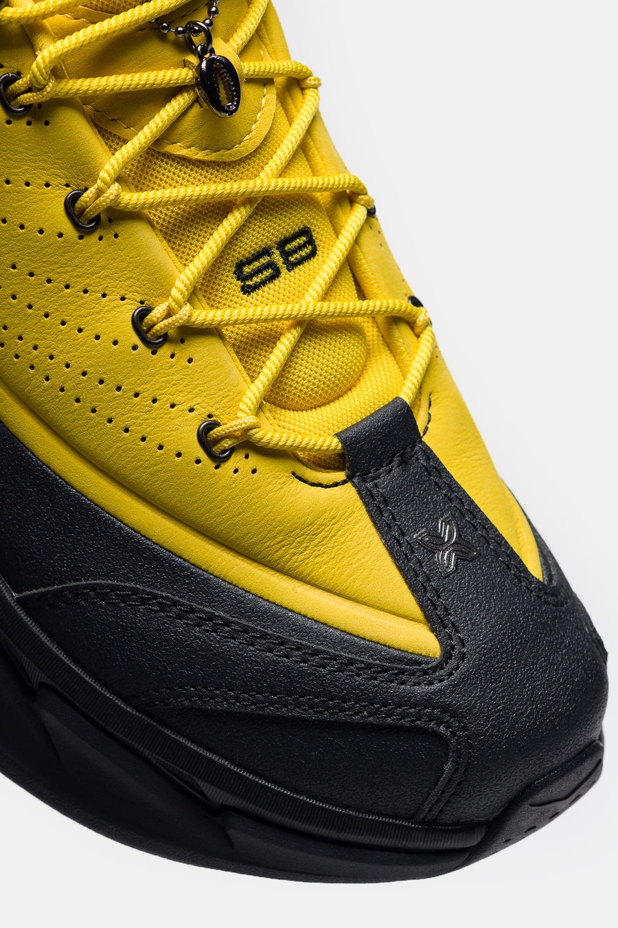 Spencer Badu Elevon Sneaker in Zest/Black - 6