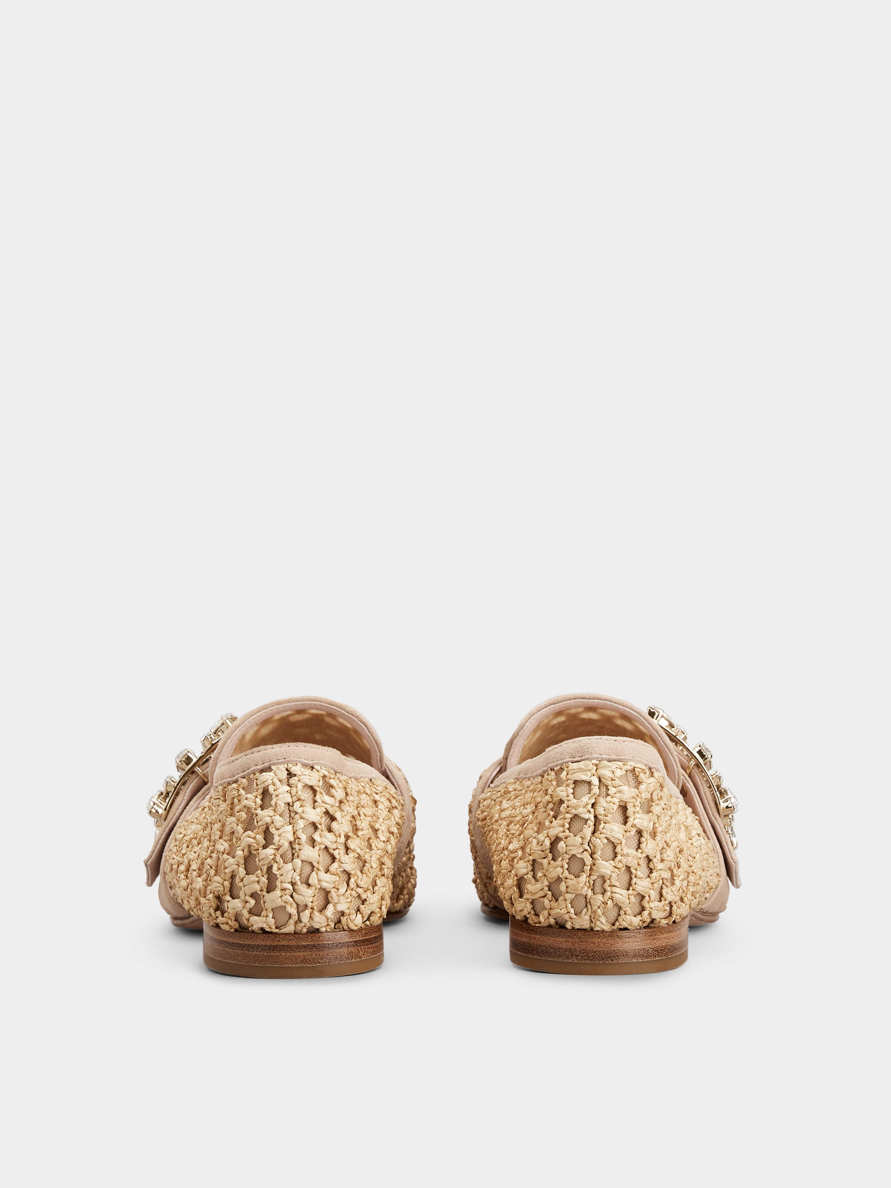 【Roger Vivier】Mini Broche Vivier Buckle ラフィアローファー Roger Vivier Mini Broche Vivier Buckle Loafers in Raffia