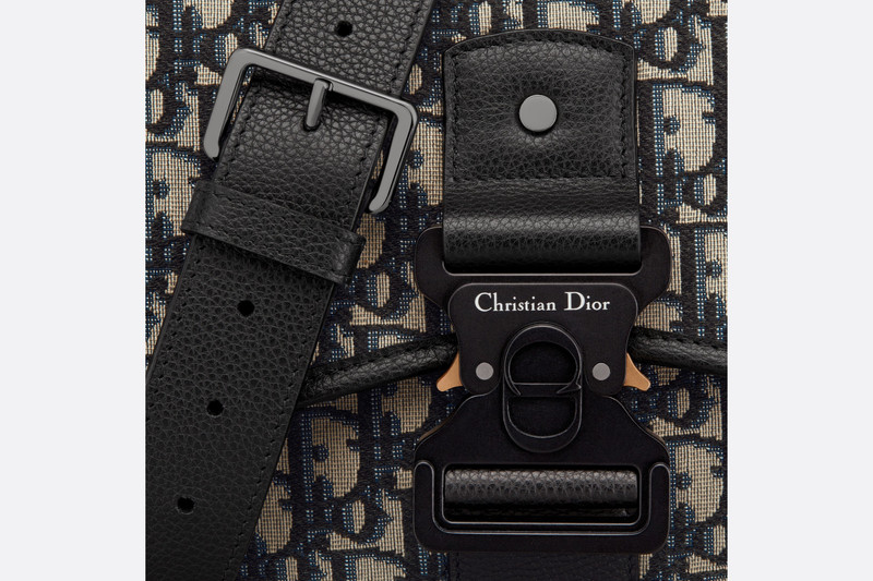 Gallop Bag with Strap 6