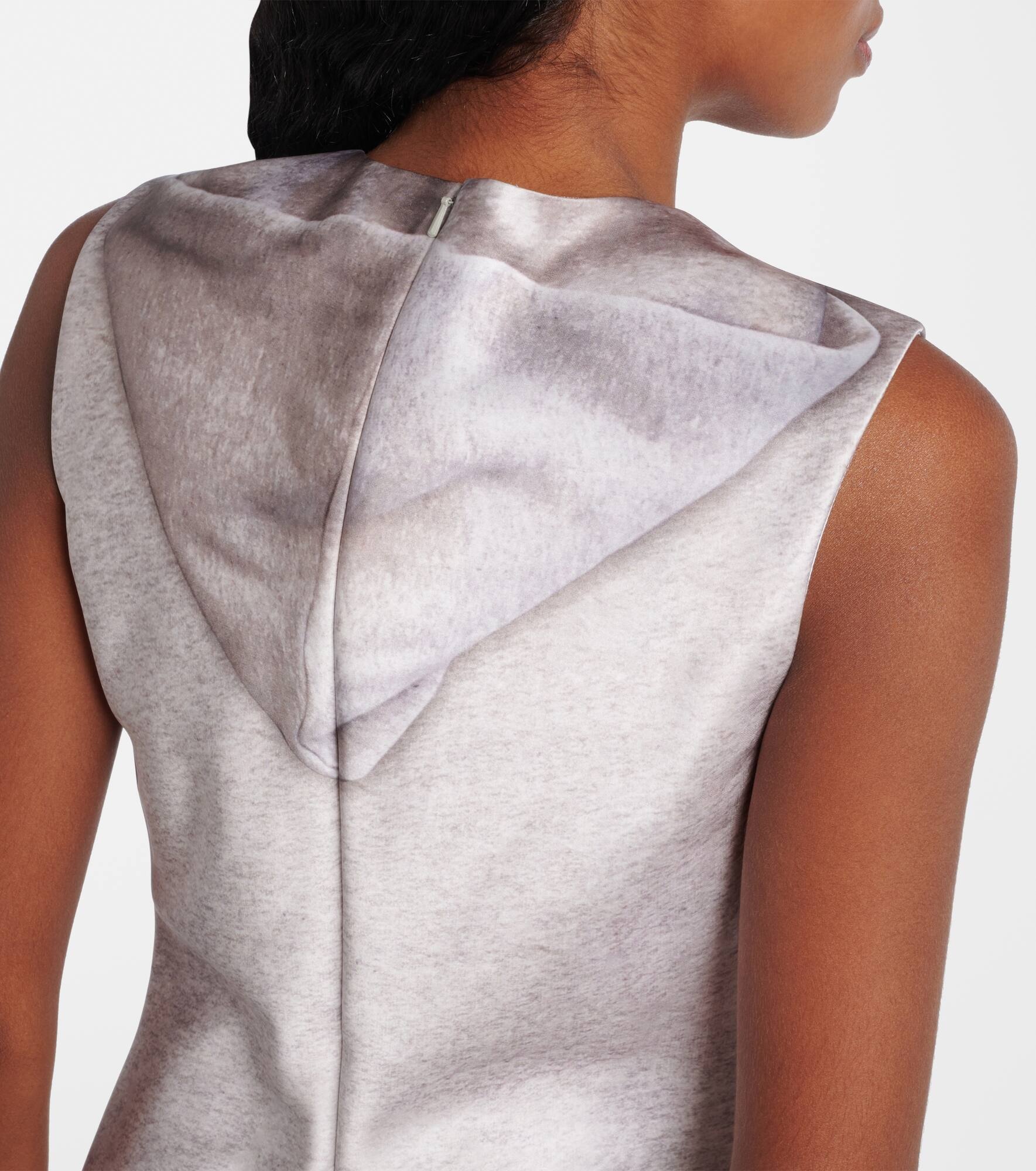 Zip-up shift dress - 6