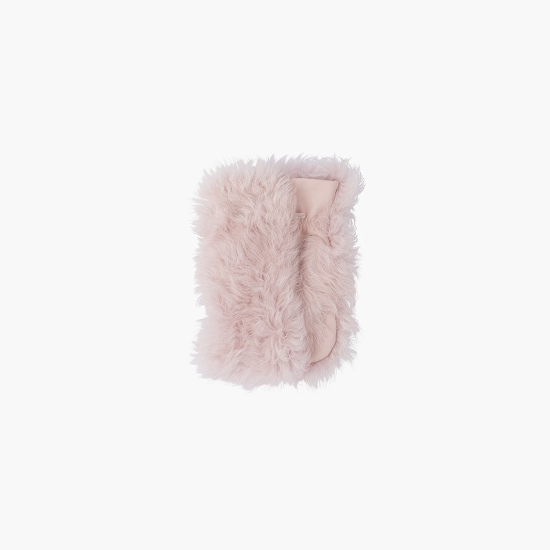 Miu Miu Shearling mittens outlook