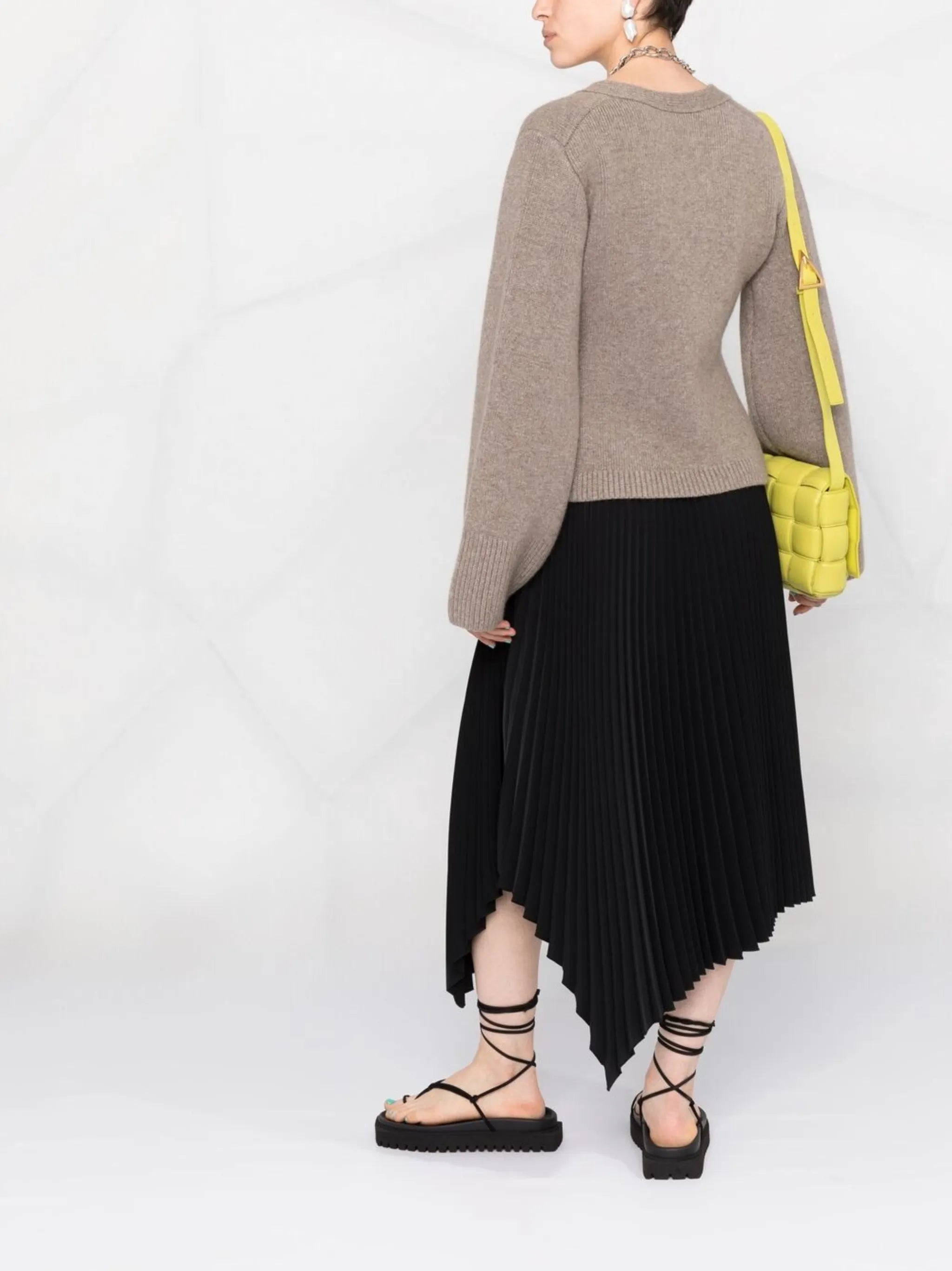 Khaite The Scarlet Cashmere Cardigan - 4