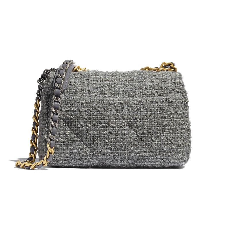 CHANEL CHANEL 19 Flap Bag outlook