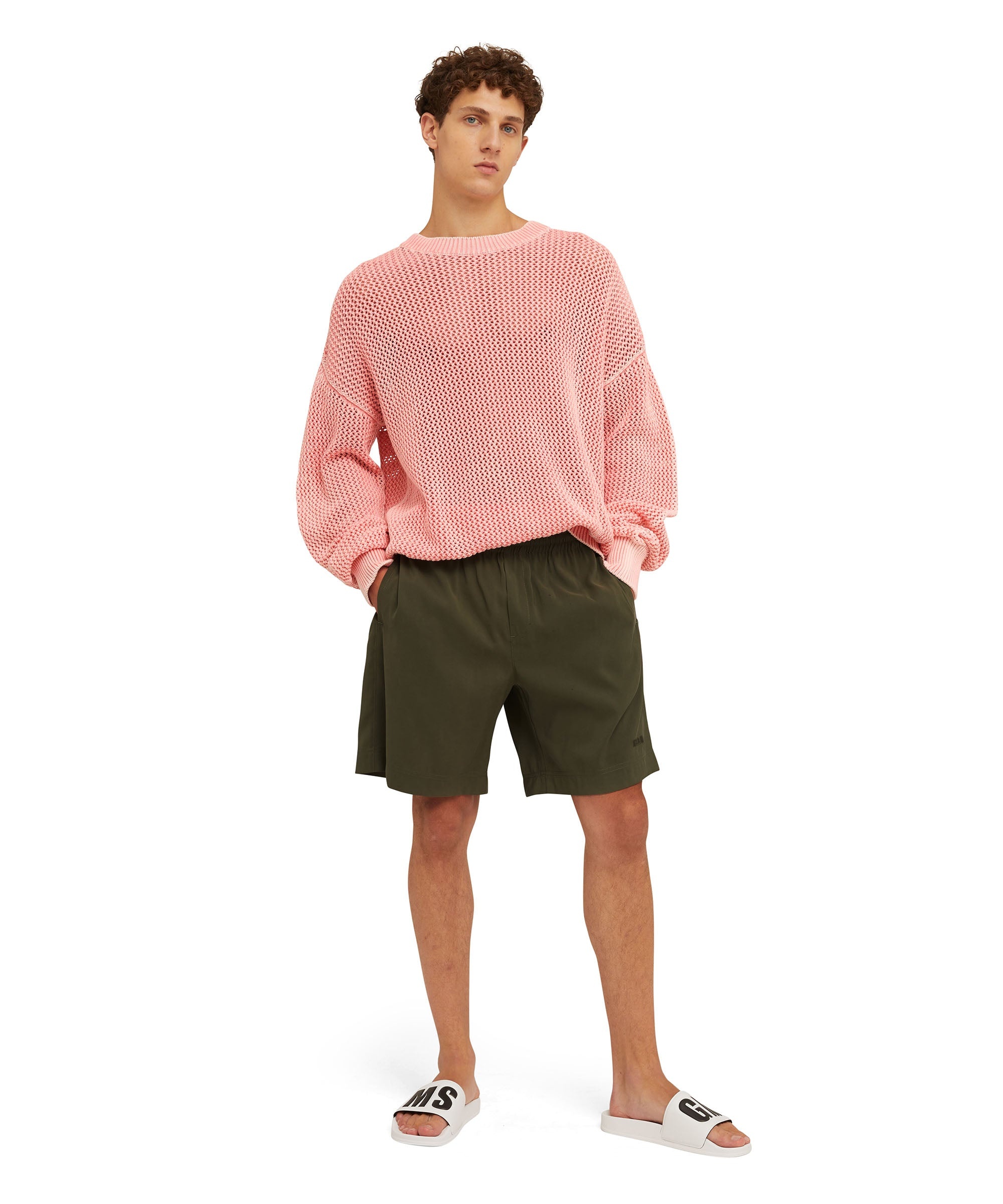 Solid color viscose fluid Bermuda shorts - 5
