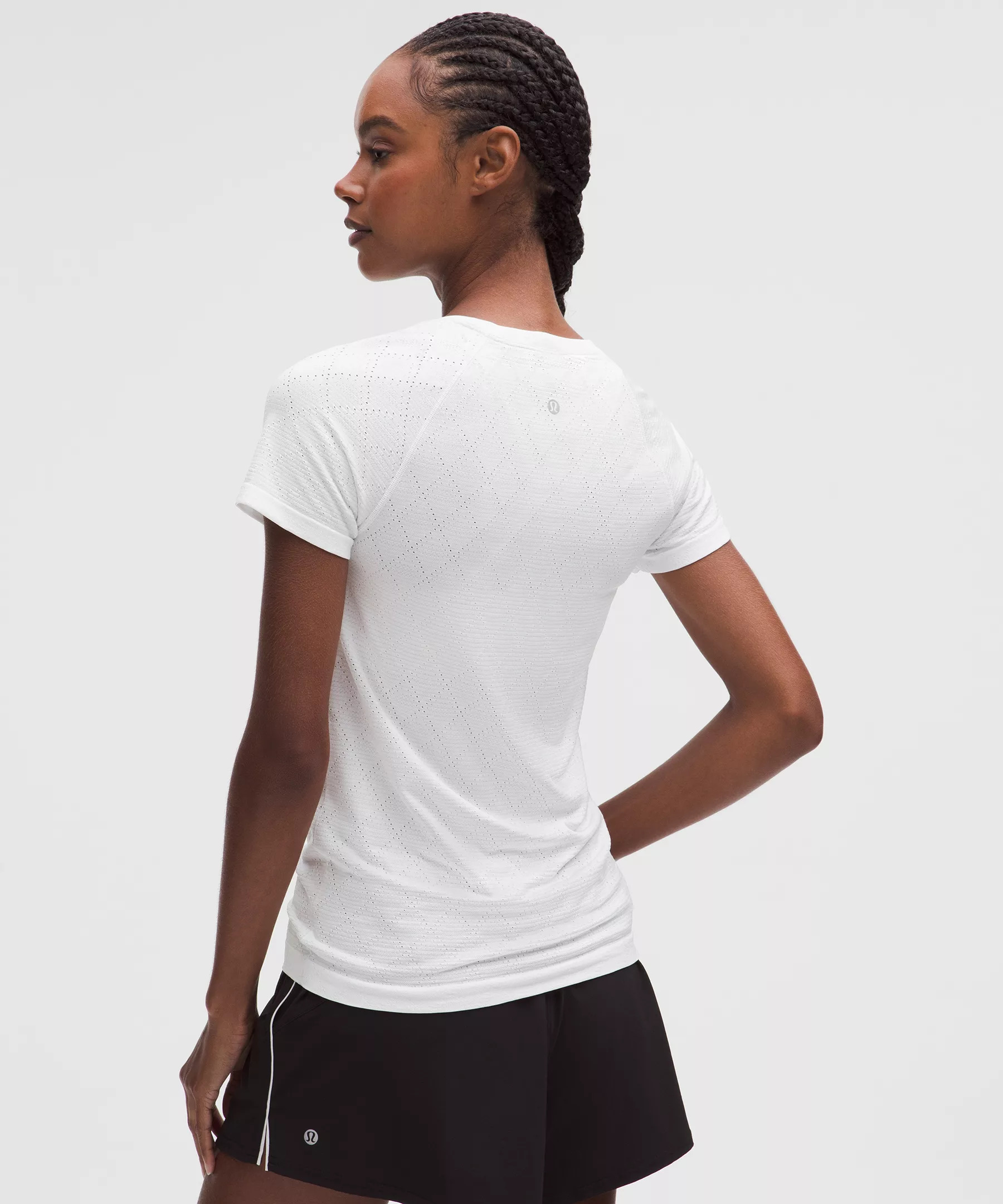 Swiftly Tech Short-Sleeve Shirt 2.0 *Hip Length - 3
