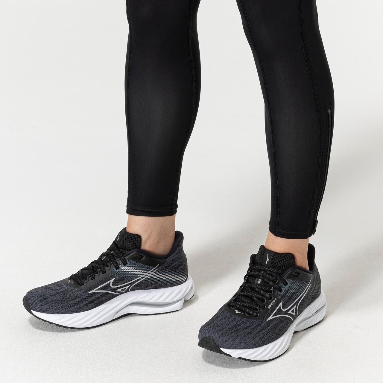 Women's Wave Inspire 21 Running Shoe - 9