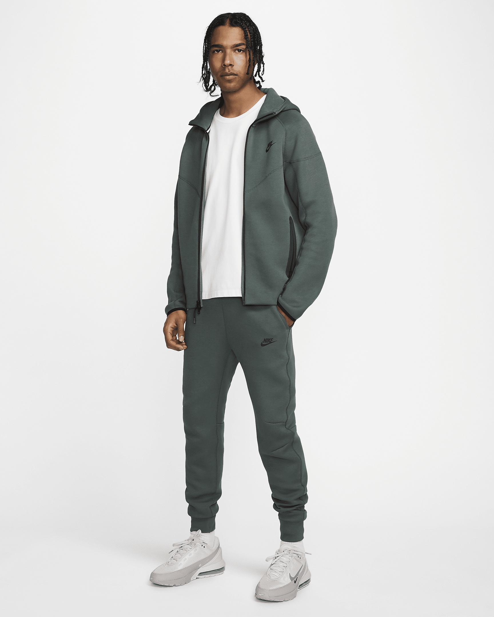 Nike Sportswear Tech Fleece Windrunner Men's Full-Zip Hoodie - 10