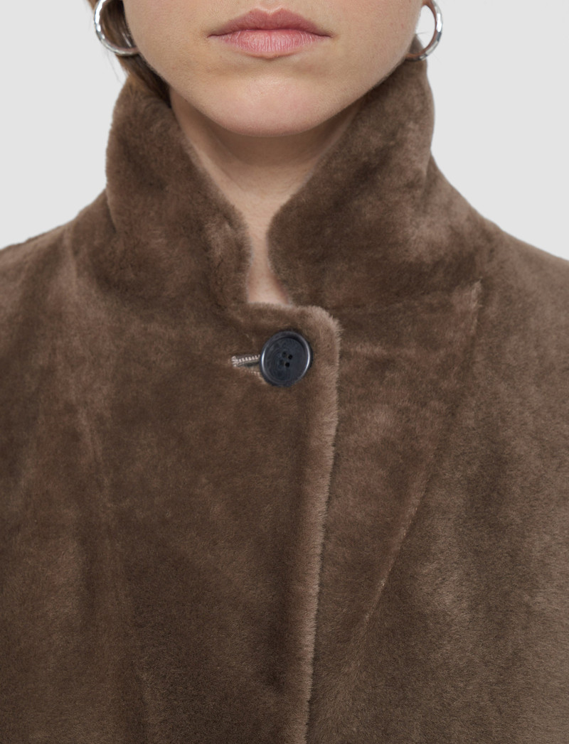 Britanny Reversible Soft Shearling Coat 5