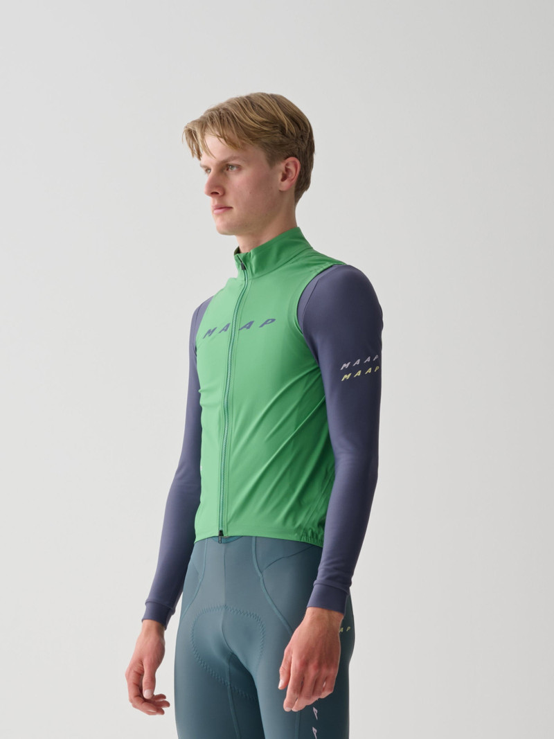 MAAP Level Atmos Vest outlook