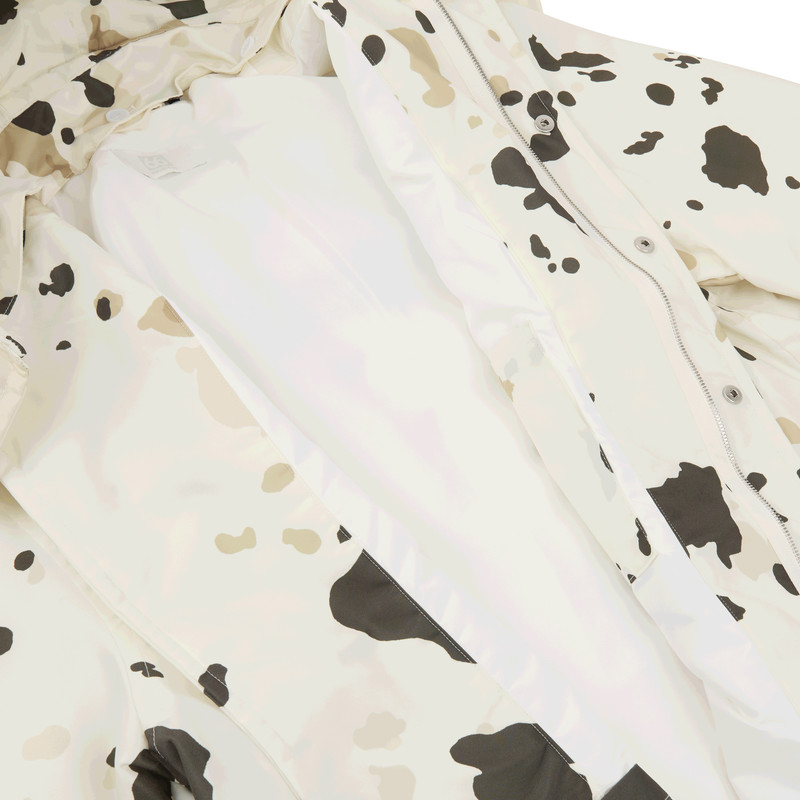 Hringbraut Coat (Unisex) 3