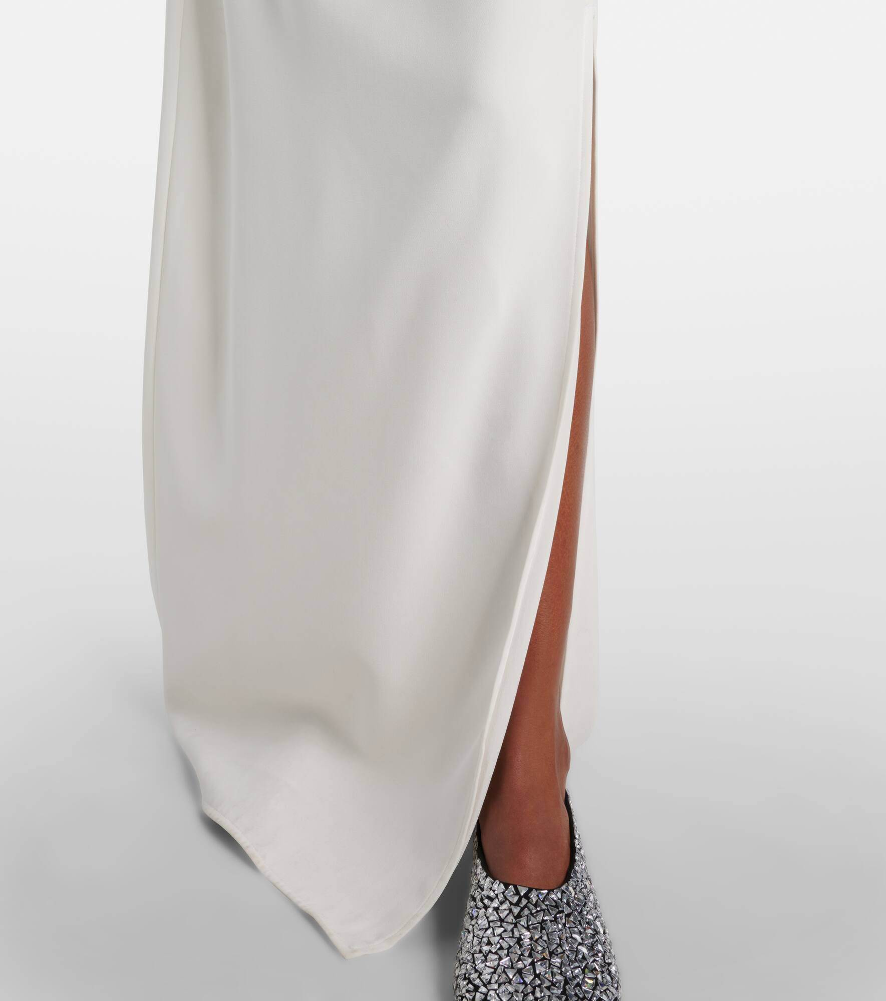 Indria floral-appliqué crêpe cocktail dress - 6