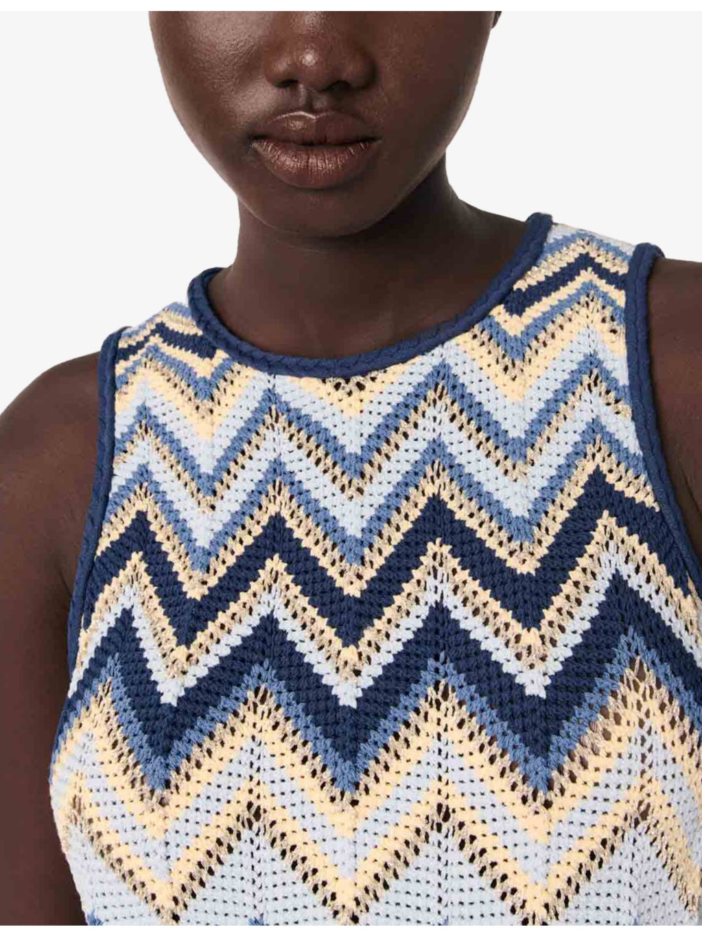 Zigzag-Pattern Sleeveless Knitted Top - 6
