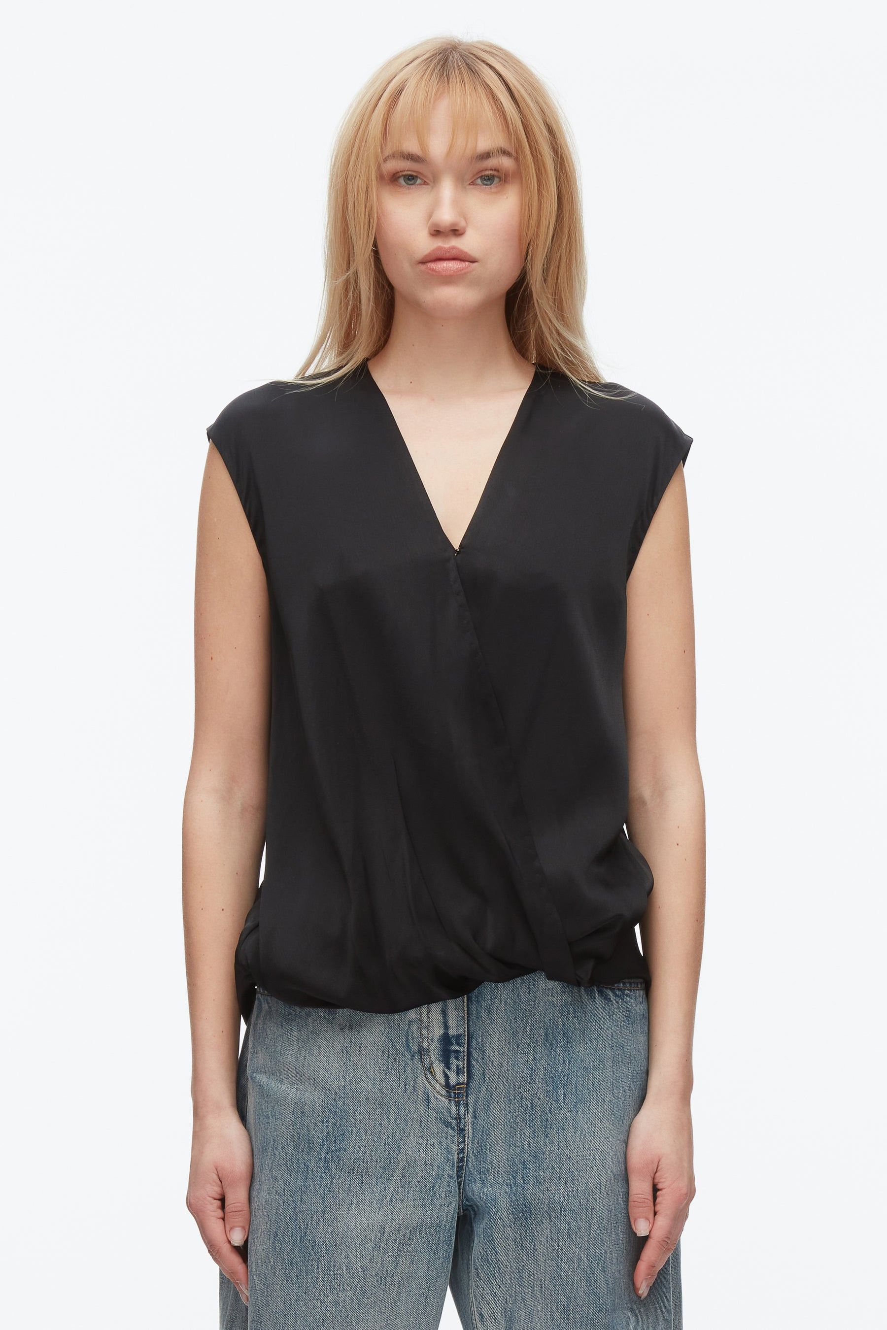 Soft Drape Sleeveless Blouse - 3