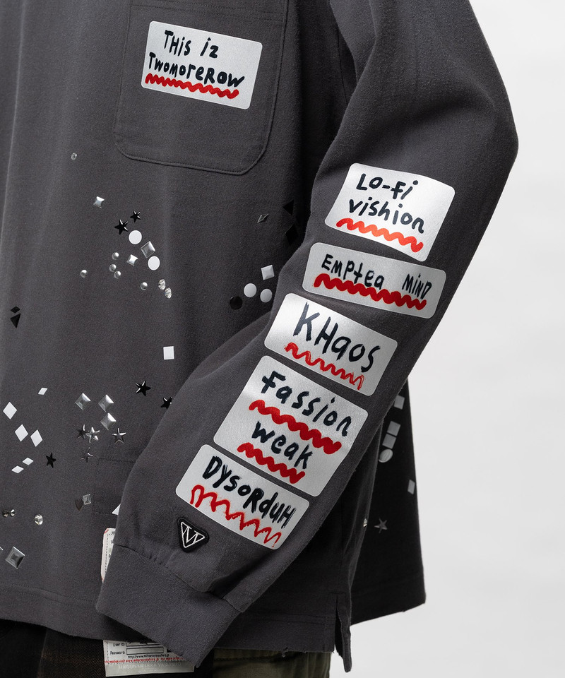 Embellished Sticker Long Sleeve T-shirt 13