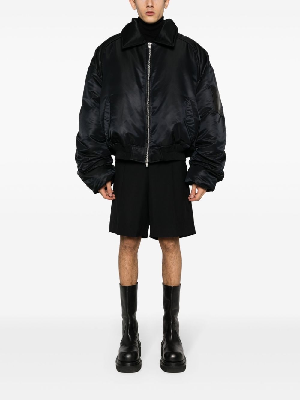 pointed-collar puffer jacket - 2