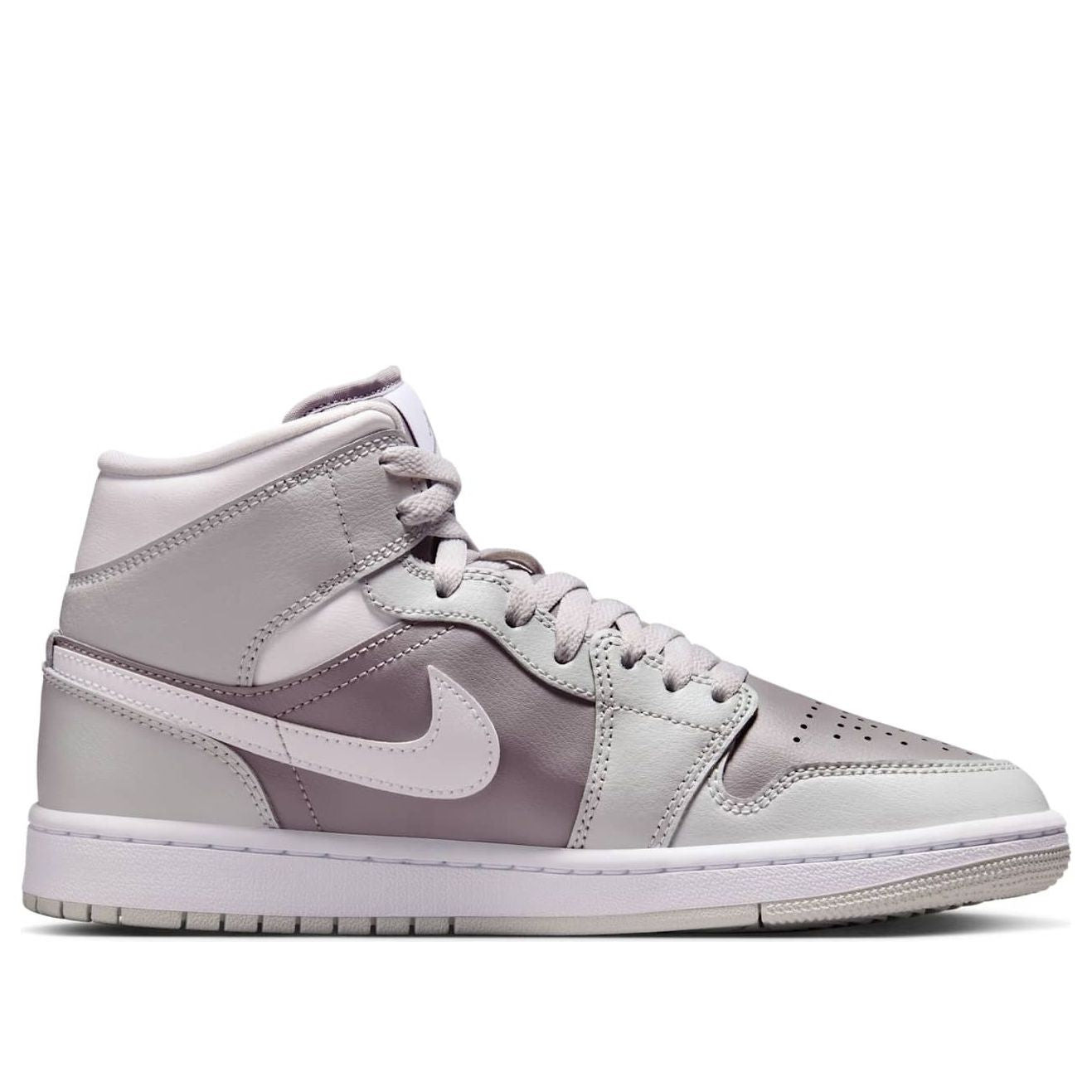 (WMNS) Air Jordan 1 Mid 'Photon Dust Atmosphere' BQ6472-008 - 2