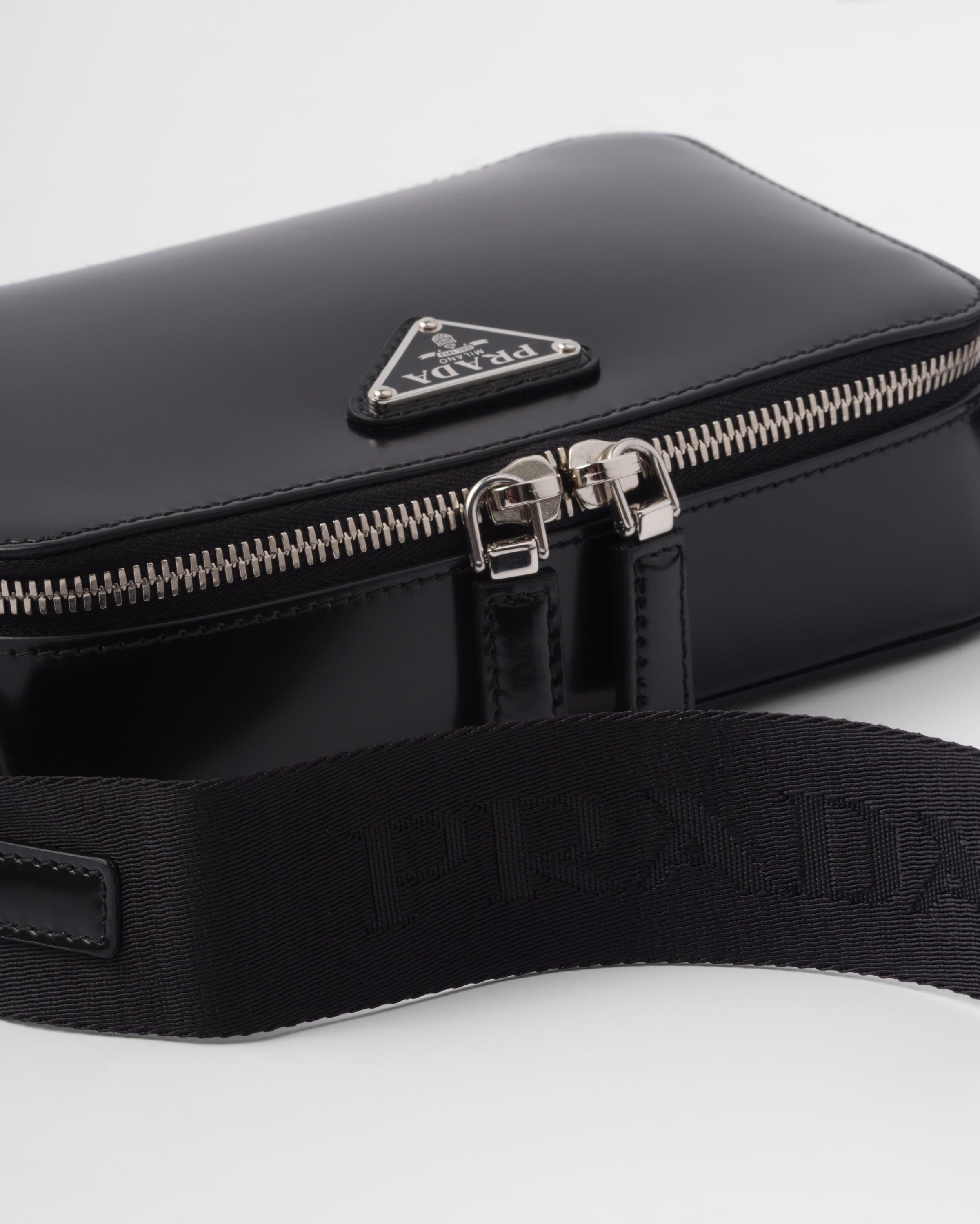 Small Prada Brique leather bag - 6