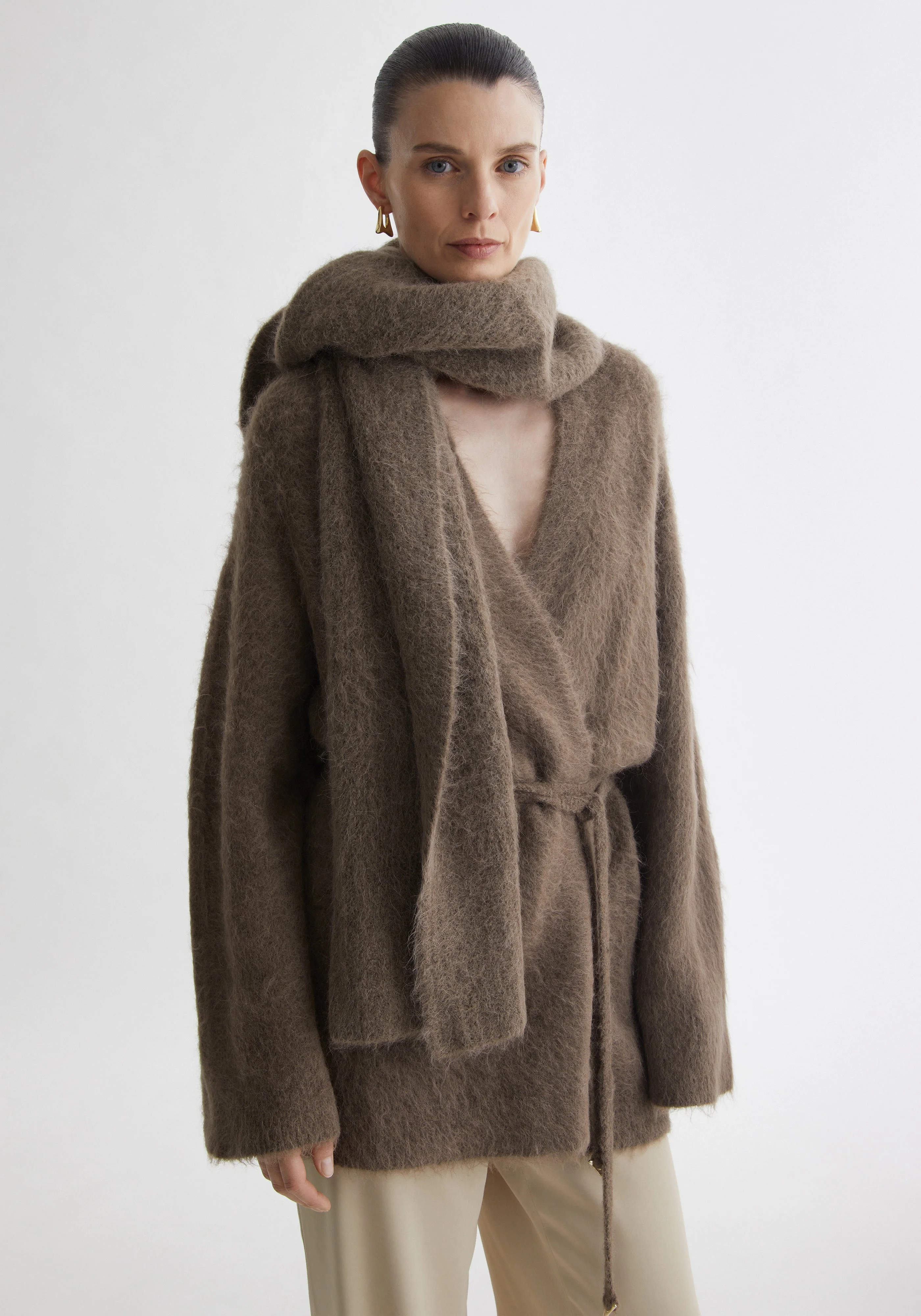 VALOTU
Soft fluffy scarf - 1