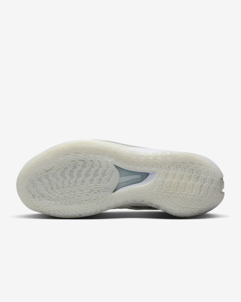 Nike Nike G.T. Cut Basketball Shoes outlook