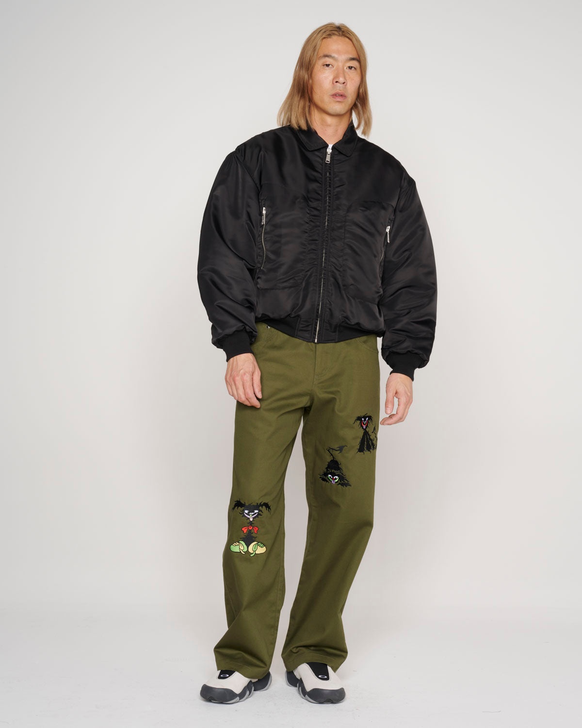 Twisted Snout Embroidered Pant - Olive - 11