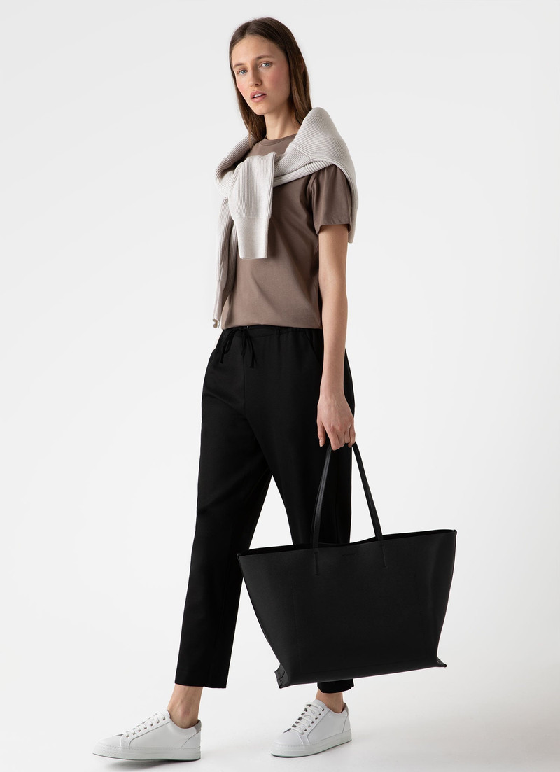 Sunspel Drawstring Tapered Trouser outlook