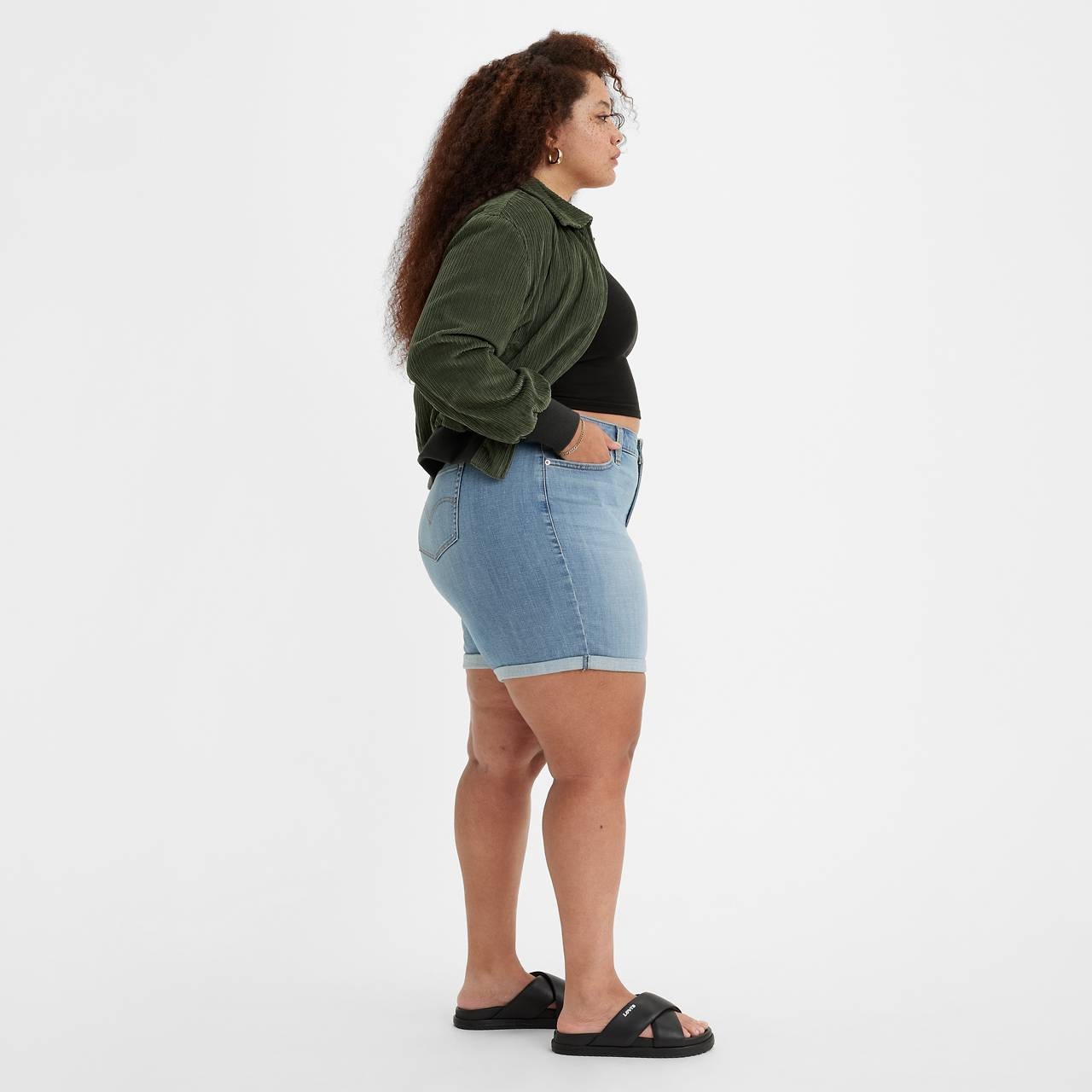 MID LENGTH WOMEN'S SHORTS (PLUS SIZE) - 2