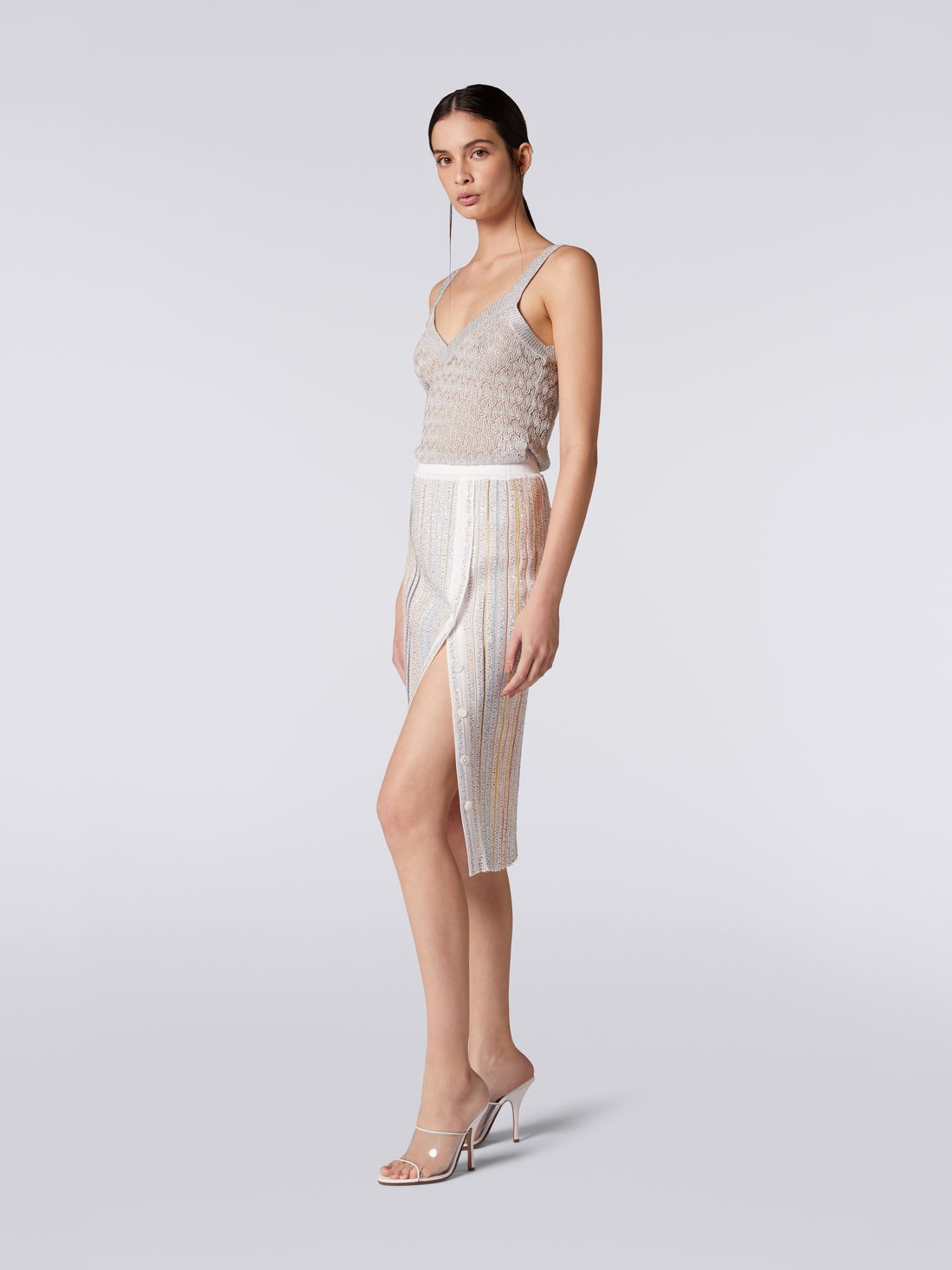 Longuette skirt with side buttoning - 3
