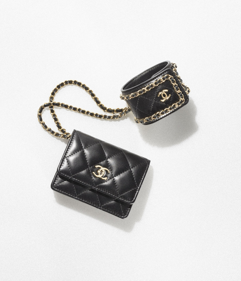 Flap Card Holder with Cuff 1