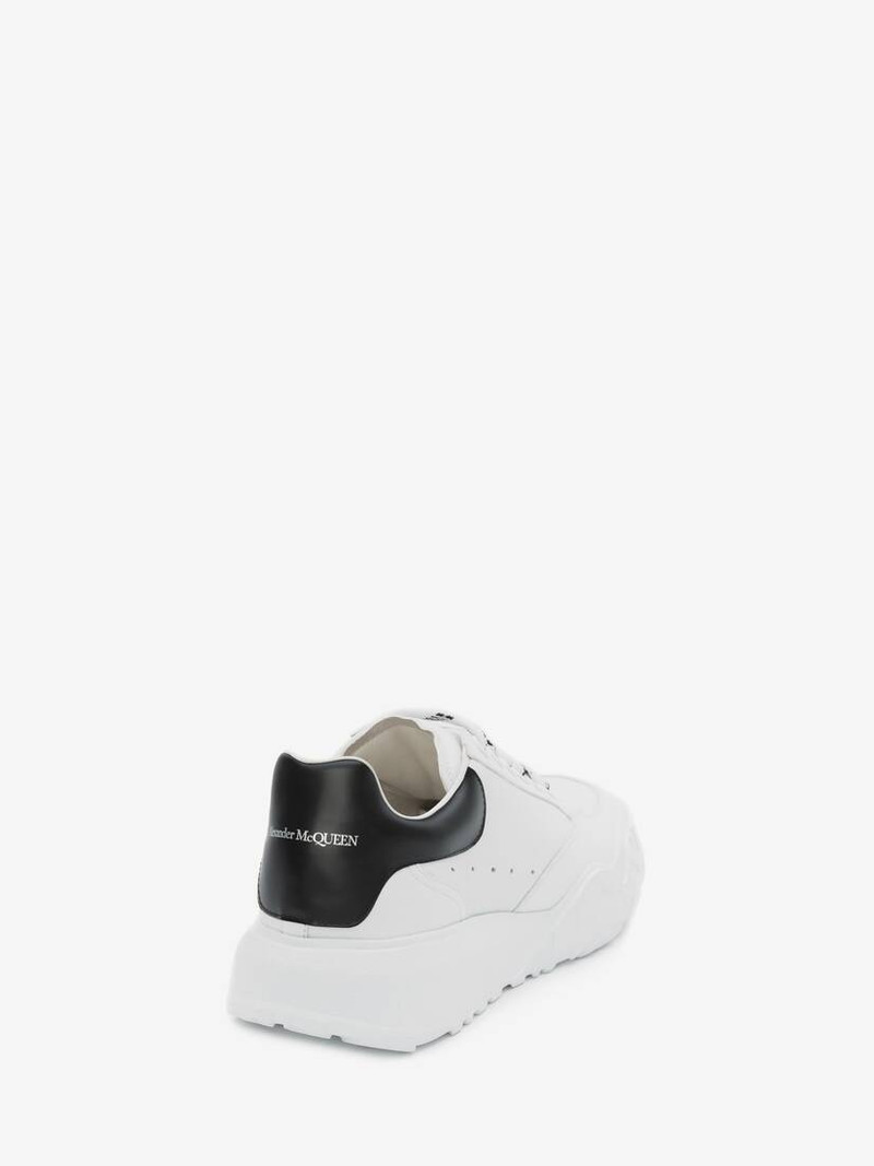 Alexander McQueen Court Trainer in White/black outlook