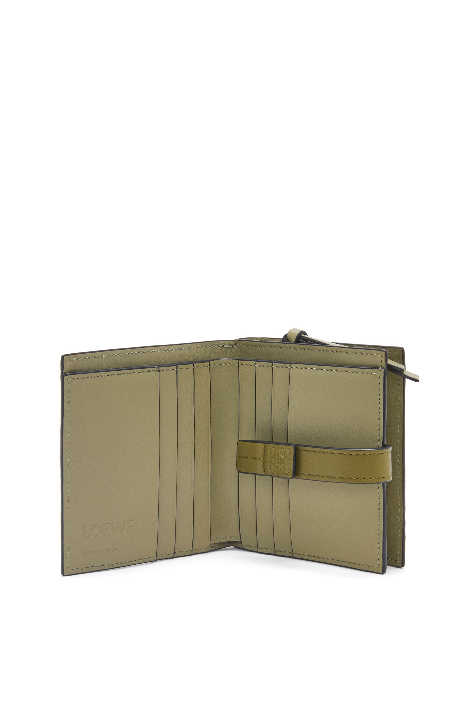 Compact zip wallet in soft grained calfskin - 2