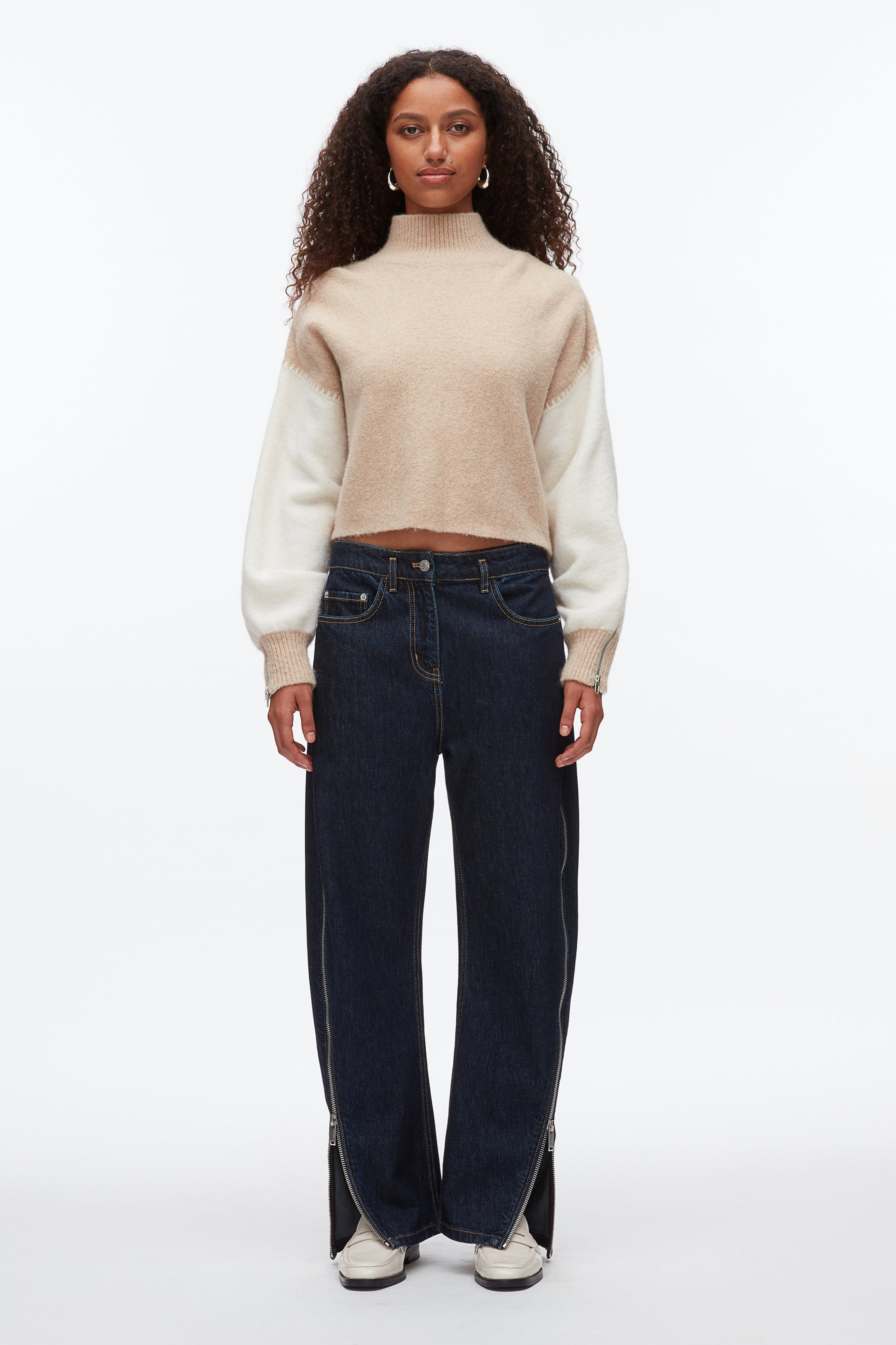 Colorblock Zip Sleeve Turtleneck - 2