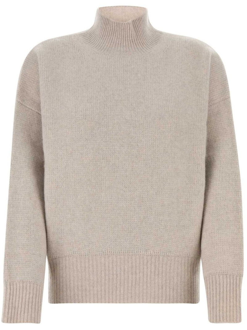 Nantes sweater 1