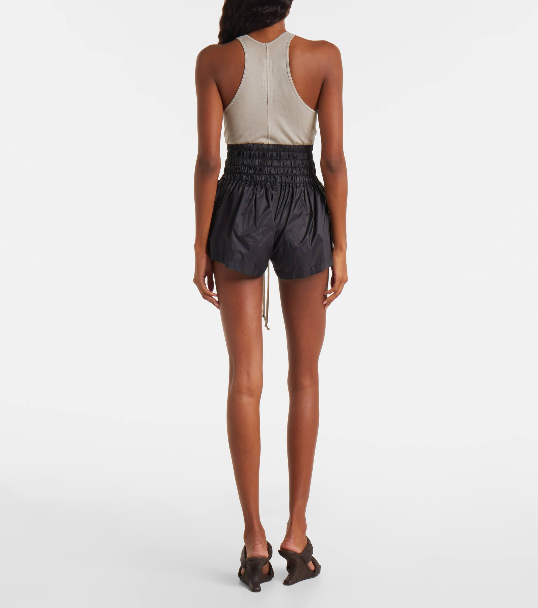 Mid-rise shorts - 3