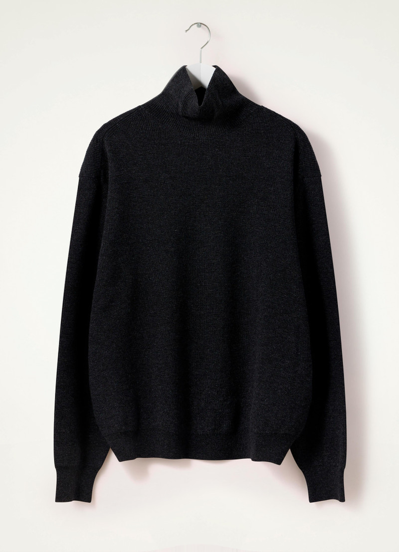 TURTLENECK JUMPER 1